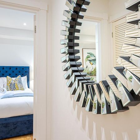 Chic Belgravia Hideaway With Private Patio 10 Mins To Harrods London Exterior photo