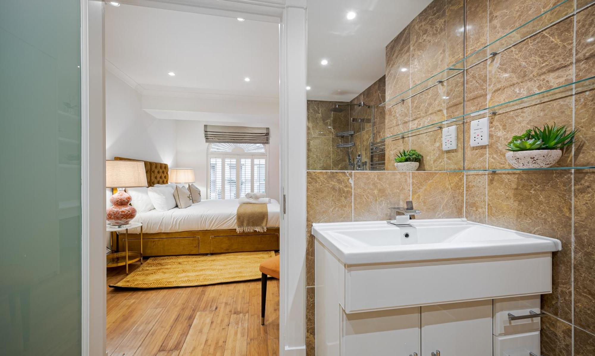 Chic Belgravia Hideaway With Private Patio 10 Mins To Harrods London Exterior photo